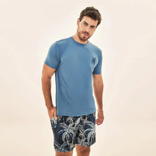 Load image into Gallery viewer, Image 04: Uv Line T-Shirt For Men T-Shirt Uvline Coqueiro Upf50+