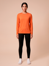 Load image into Gallery viewer, Model Front: Longsleeve Uvpro Fem Pitanga UPF50+