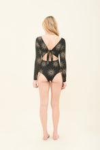 Load image into Gallery viewer, Image 07: Uv Line One-Piece Marina Shine Preto Malva