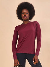 Load image into Gallery viewer, Women's long sleeve UV swim shirt UVPRO burnt red UPF50+