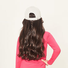 Load image into Gallery viewer, Model Back: Cap Teens Colors Inf Sand UPF50+