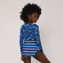 Load image into Gallery viewer, Model Back: Uv Line Girl's Two-Piece Maio Marina Teen Oceano Upf50+