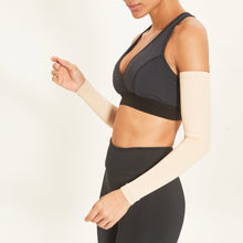 Load image into Gallery viewer, Image 05: Uv Line Glove Long Sleeve Uni Beige Upf50+