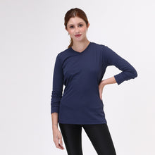 Load image into Gallery viewer, Women's long sleeve rash vest sport fit navy UPF50+