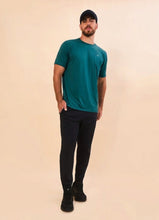 Load image into Gallery viewer, Model Front: Uv Line T-Shirt For Men T-Shirt New Fit Masc Petroleo Upf50+