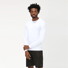 Load image into Gallery viewer, Model Front: Uv Line Rash Guard Longsleeve Uvpro Branco Upf50+