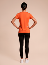 Load image into Gallery viewer, Model Back: T-Shirt Uvpro Fem Pitanga UPF50+