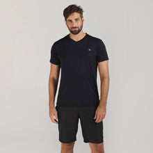Load image into Gallery viewer, Men's rash vest sport fit black UPF50+ swimwear