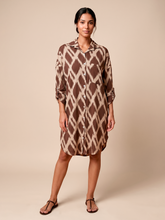 Load image into Gallery viewer, Model Front: Shirtdress Ipanema Diamond UPF50+