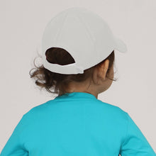 Load image into Gallery viewer, Model Back: Cap Baby Colors Inf Sand UPF50+