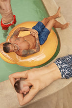 Load image into Gallery viewer, Image 05: Uv Line Short For Men / Bermuda Shorts Boxer Aco Off White Upf50+