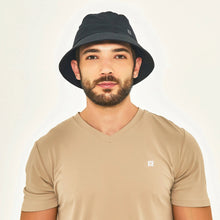 Load image into Gallery viewer, Model Front: Uv Line Bucket Hat Hat Toronto Colors Masc Black Upf50+
