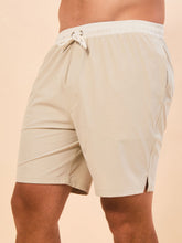 Load image into Gallery viewer, Image 04: Uv Line Short For Men / Bermuda Shorts Acqua Boxer Areia Upf50+
