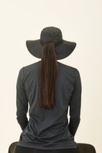 Load image into Gallery viewer, San Remo Floppy Hat - Black &amp; Caramel - UPF50+

