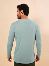 Load image into Gallery viewer, Model Back: Uv Line Rash Guard Longsleeve New Fit Masc Verde Agua Upf50+

