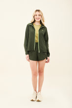 Load image into Gallery viewer, Bag-Foldable Windbreaker Jacket Verde Militar
