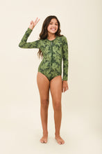 Load image into Gallery viewer, Image 04: Uv Line Girl&#39;s One-Piece Girl Macae Folhagem Verde Upf50+
